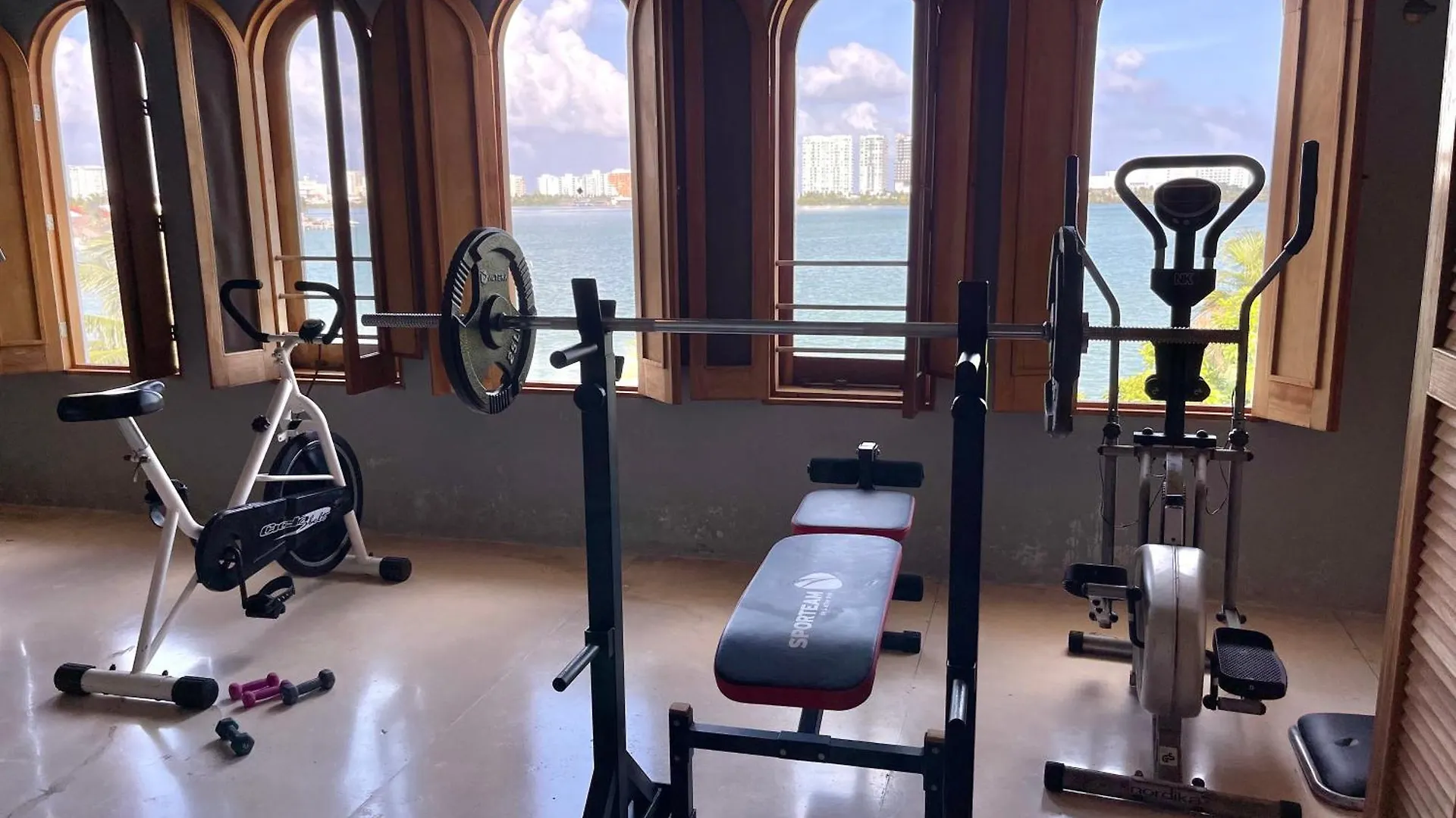 6Br Spacious Waterfront Villa With Private Pool By Solmar Rentals Cancun
