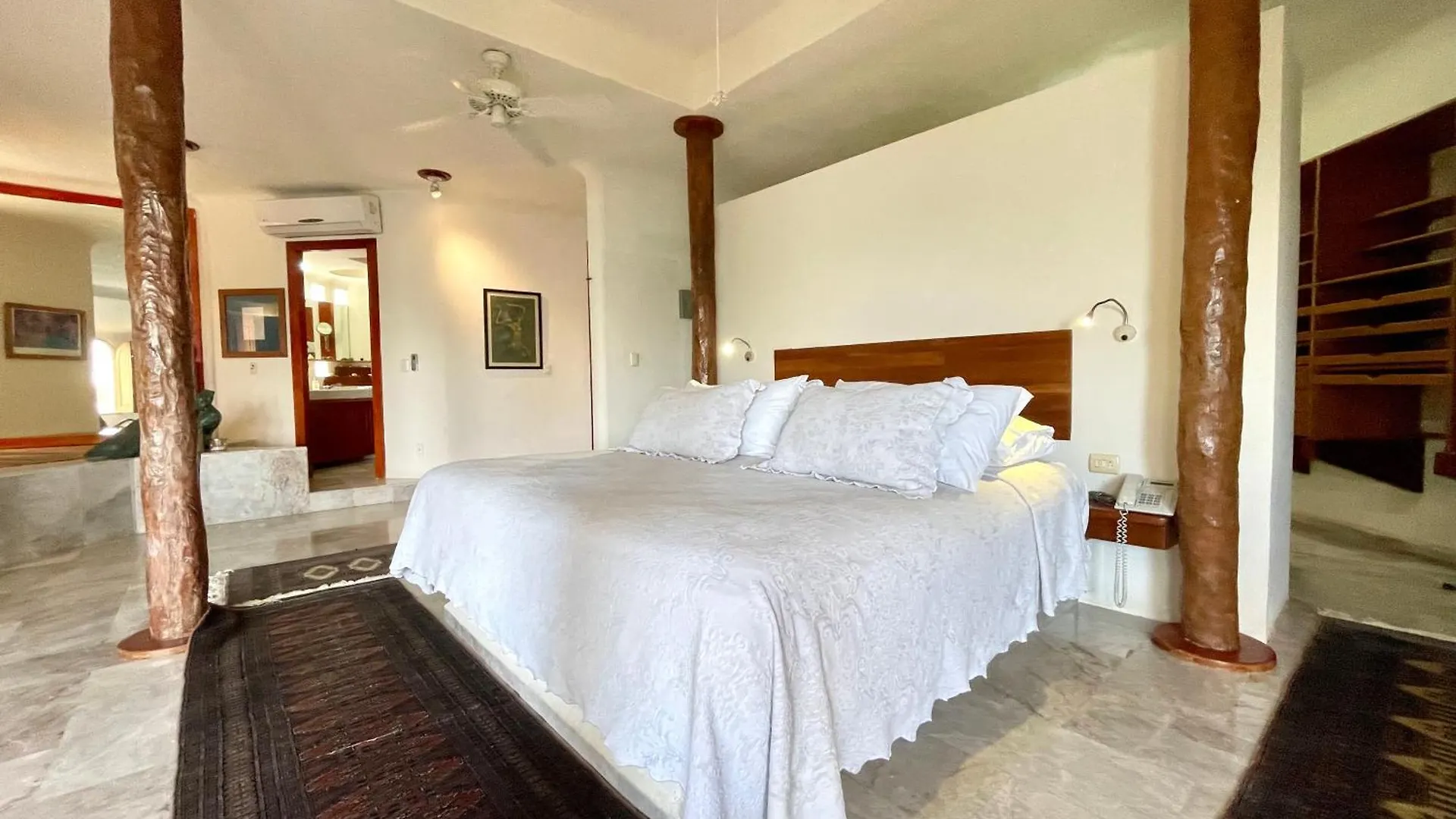 6Br Spacious Waterfront Villa With Private Pool By Solmar Rentals Cancun 0*,  Mexico