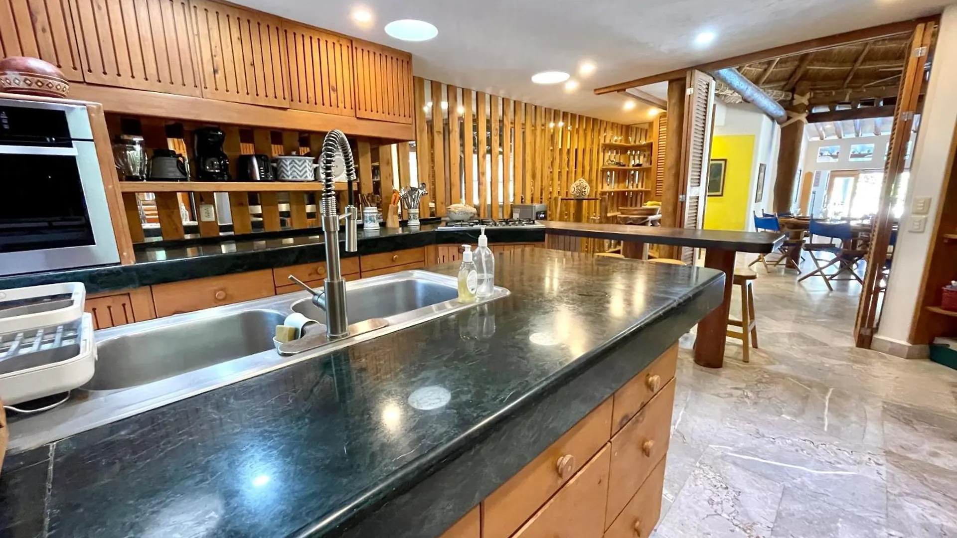 6Br Spacious Waterfront Villa With Private Pool By Solmar Rentals Cancun