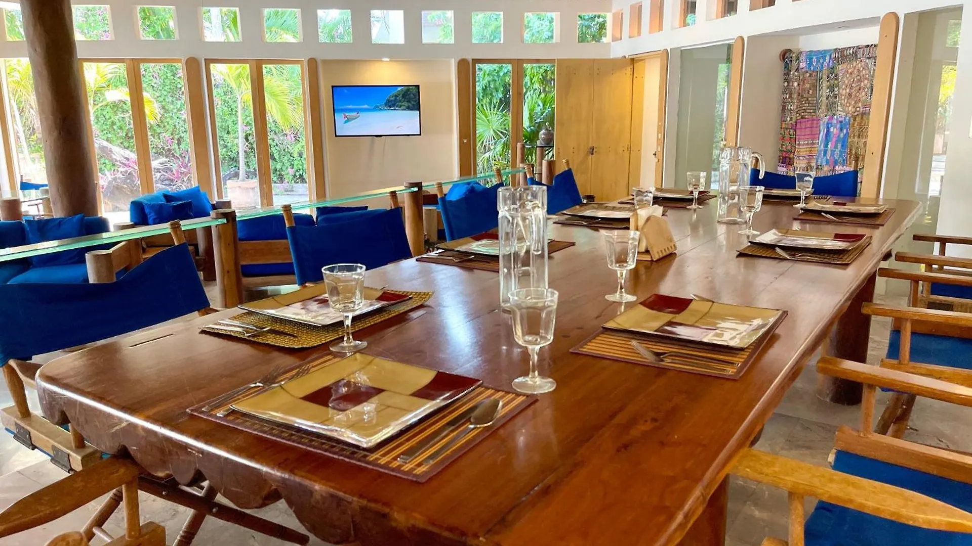 6Br Spacious Waterfront Villa With Private Pool By Solmar Rentals Cancun