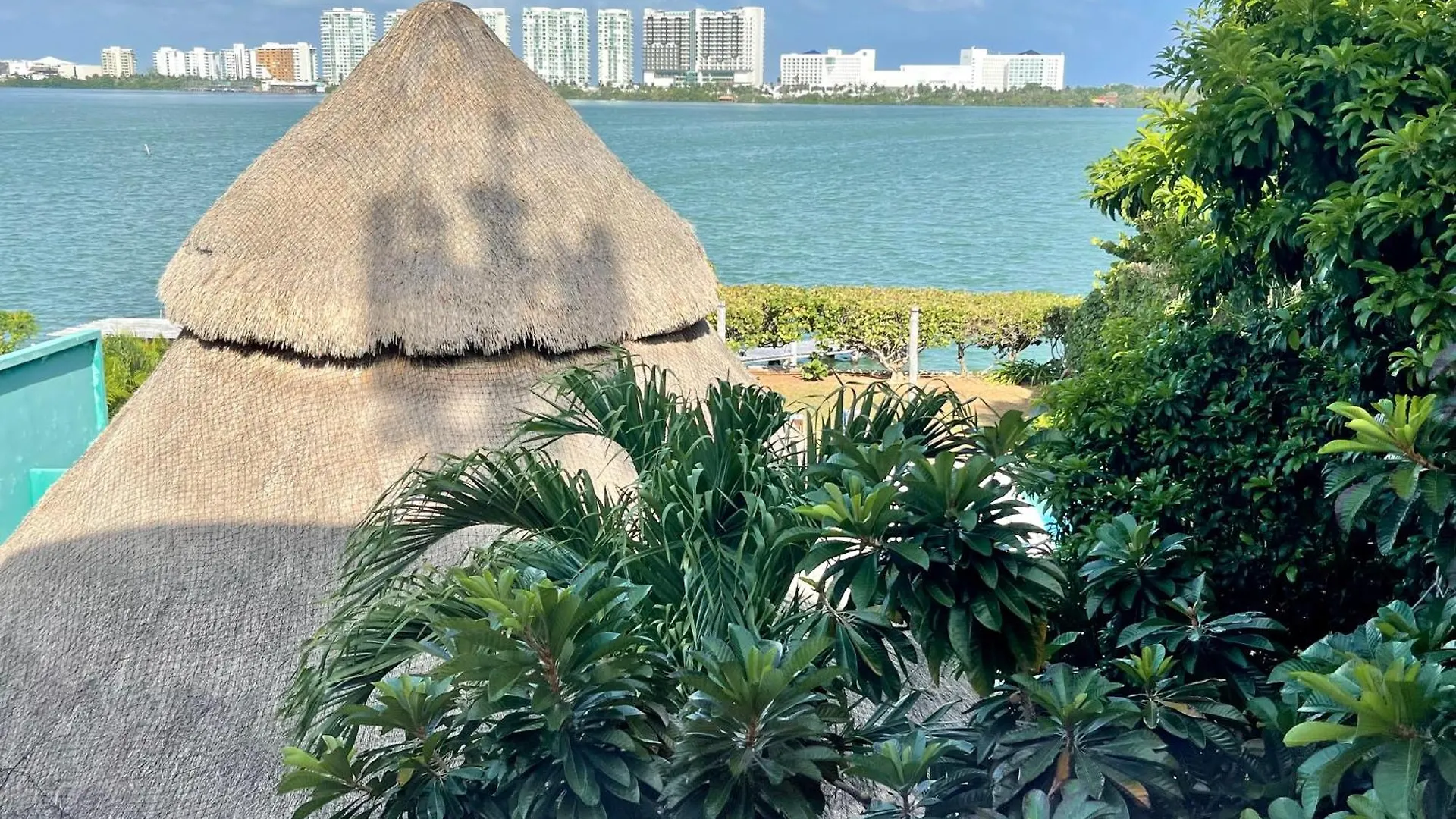 6Br Spacious Waterfront Villa With Private Pool By Solmar Rentals Cancún